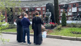 Панихида на могиле Александра Лебедя 🙏 в день памяти🙏 28 апреля 2024 Новодевичье кладбище