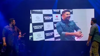 Zé Ricardo e Thiago chora no palco após homenagem a Cristiano Araújo e Allana Moraes (Ao Vivo)