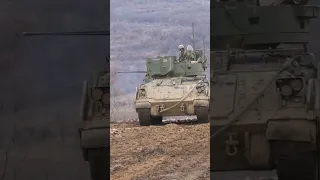 Who Wins!! US M2 Bradley vs Russia's BMP 3 #shorts