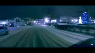 Pobiedziska nocą, gdy śnieg na drogach
