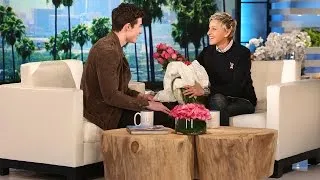 Shawn Mendes Surprises a Superfan -- EXTENDED