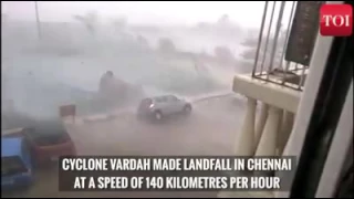 CYCLONE VARDAH-140kmph WIND l CHENNAI DESTRUCTION