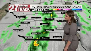 Tuesday 10 PM forecast: Cold front bringing in rain chances