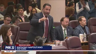 Raucous crowds flood Chicago City Council over sanctuary city issue