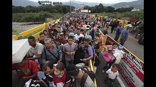 ¿Qué hacer frente a la crisis por la migración de venezolanos?, candidatos plantean soluciones