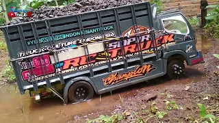 Miniature Truck Load Wet Sand Goes Through the Flood Until It Slips - RC Truck