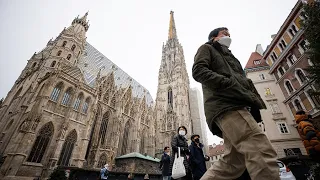 Austrian lockdown begins with crowded schools and stagnating vaccinations