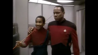 Avery Brooks and Cirroc Lofton talks about there Father Son relationship off screen STCCE