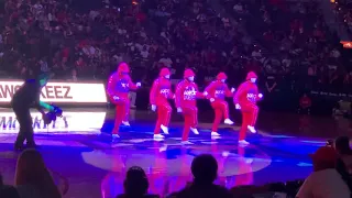 JABBAWOCKEEZ live at Mandalay Bay Arena (Red Pill Costume)