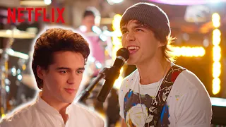 7 Minutes of Luke Being Dreamy & Driven 🥰 Julie and the Phantoms| Netflix After School