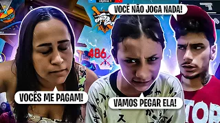 EU E MINHA IRMÃ TROLLANDO E ZUANDO NOSSA MÃE BRAVA NO X1 ATÉ ELA SURTAR E NOS BATER KKK FREE FIRE 😭