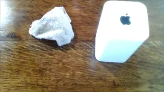 Deep Cleaning an Apple AirPort Extreme!