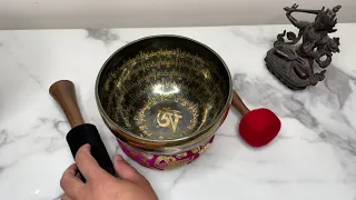 Om Mantra Singing Bowl - OM MANI PADME HUM Tibetan Mantra Engraved Singing Bowl