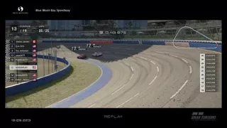 Oval race replay.