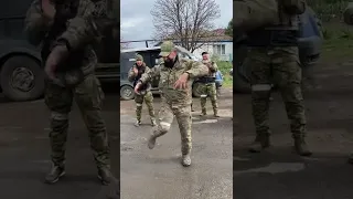 Chechen fighters dance Lezginka 🇷🇺🏹🇺🇦