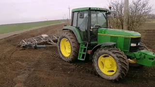 John Deere 6900+ КПС-4,МТЗ 892+СЗ-3.6.Внесення добрив,передпосівна підготовка грунту та посів сої .