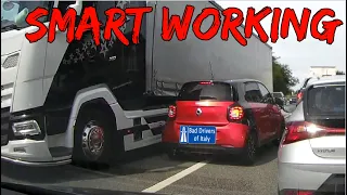 BAD DRIVERS OF ITALY dashcam compilation 10.19 - SMART WORKING