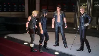 Prompto slaps Noct's ass