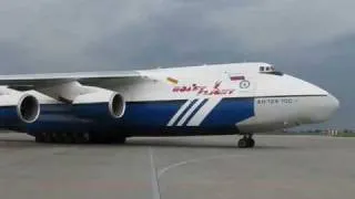 An-124 Ruslan v Mošnově