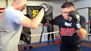 TIM TSZYU DROPPING RIGHT HAND BOMBS LIKE FATHER! LIGHTS UP PADS IN WORKOUT AHEAD OF US DEBUT!
