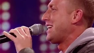 Audición de Christopher Maloney en Factor X UK 2012 con la canción The rose de Bette Midler