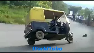 This Is How Rajnikanth Drives An Autorikshaw Dies ist, wie Rajinikanth eine Auto Rikscha fährt