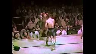 TINO HUGGINS vs JERRY LEWIS II/THE ENTIRE FIGHT!