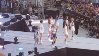 160521 Twice Cheer Up @Akaraka Festival