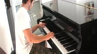 AC/DC - Thunderstruck piano