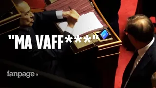 Il video di Berlusconi spazientito con La Russa in Senato: "Mi avevano promesso...Ma vaff..."