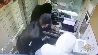 Ограбление аптеки сняла камера внутреннего наблюдения