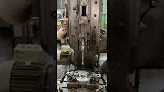 SLOTTER MACHINE (key way cutting)