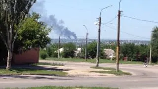 Луганск после обстрела (дым в п.Металлист)