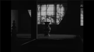 Late Spring (1949) by Yasujirō Ozu, Clip: Vase / Noriko / Vase...