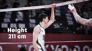 211cm Tall Left Handed Volleyball Giant | Alessandro Michieletto