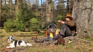 Bushcraft Spring Hike to Beautiful Forest Lake