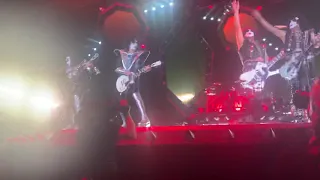 KISS- Detroit rock city - SSE hydro 16th July 2019 front row