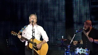 Paul McCartney From me to you Chile 2019