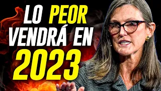 💥Cathie Wood PREDICE la MAYOR CRISIS ECONÓMICA de la HISTORIA 👉 VEREMOS NUEVOS MÍNIMOS en 2023!💣