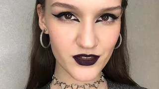 INSTAGRAM CAT EYE MAKEUP 2020! ИНСТАГРАМНЫЙ МАКИЯЖ 2020! ПРОСТЫЕ КОШАЧИЕ СТРЕЛКИ ЗА МИНУТУ💋💄