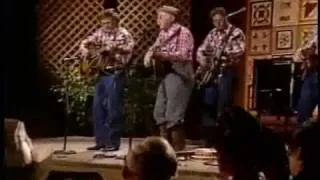 Grandpa Jones - Eight More Miles to Louisville