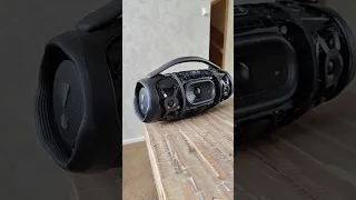 JBL BOOMBOX 3 - RUNNING UP THAT HILL REMIX!!! BASS!!!