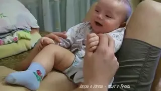 ВЕСЁЛЫЙ СМЕХ ДЕТЕЙ И ВЗРОСЛЫХ 🤗 THE LAUGHTER OF CHILDREN AND ADULTS