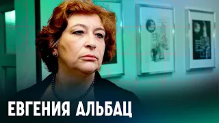 «Система потихоньку идет вразнос»: Евгения Альбац — о репрессиях и сопротивлении в России