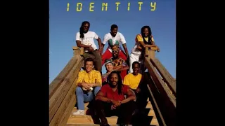 Identity - Here I Come Again / MARCOS Junior Roots - AL
