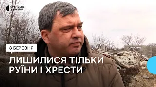 «5 хрестів на кладовищі, це все моє життя» – житель Житомирщини згадує день загибелі його родини