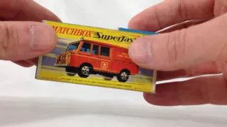 Matchbox Superfast Land Rover Fire Truck w/ original box. MB57C