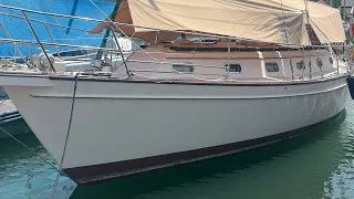 Island Packet 40 for sale with Seaspray Yacht Sales, Langkawi, Malaysia.