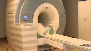 MRI Scan (Brain) sound / (Kopf) MRT Geräusche / MRI Scanner
