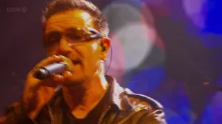 U2 - Yellow / Moment of Surrender | Live at Glastonbury Festival 2011